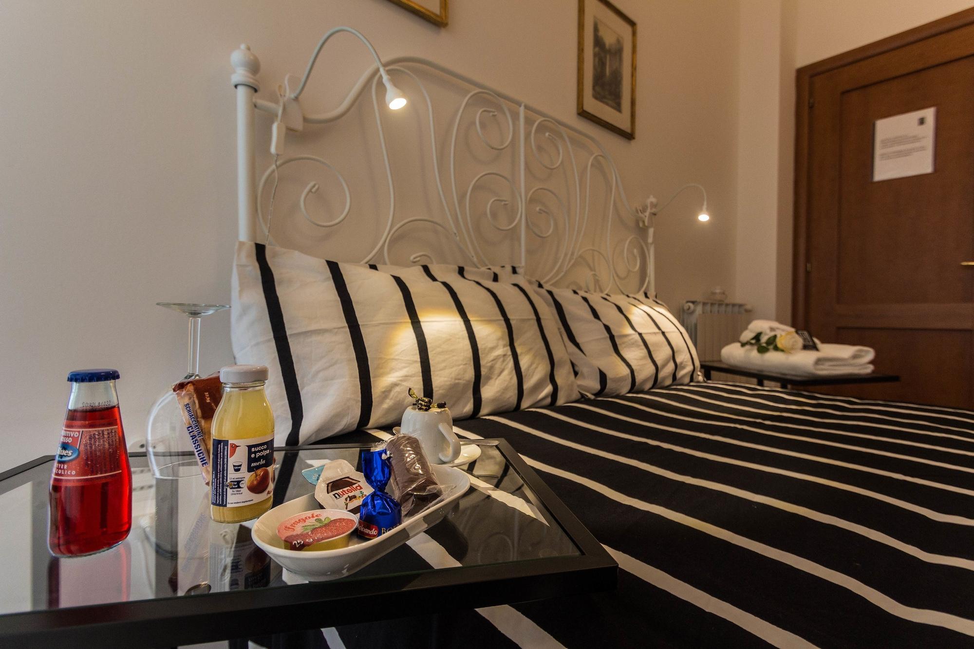 Guest house Leonardo Rome Holidays 3*